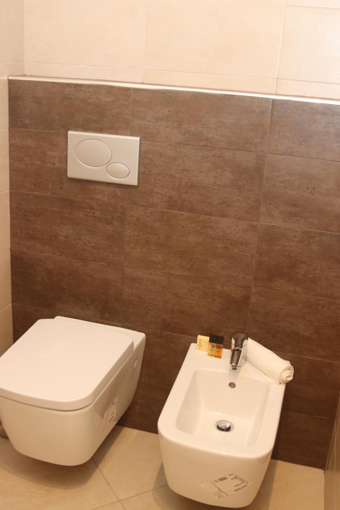 Dimoraviapiadue Apartment Savona Exterior photo